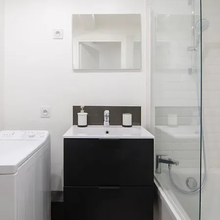 Appartement Old Town - Nice Cozy And Functional Ap Terrace Lille